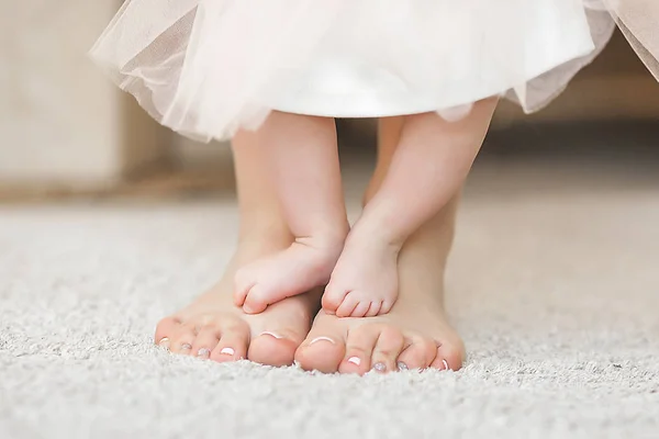 Маленькі Пальці Ноги Дитини Попереду Близько Дитячих Ніг Концепція Догляду — стокове фото
