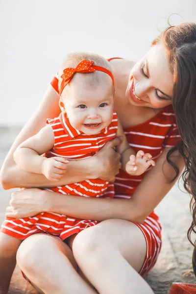 Young Mother Her Little Baby Outdoors Mom Emracing Her Little — Stock Photo, Image