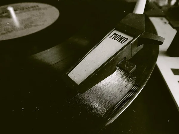 The old gramophone — Stock Photo, Image