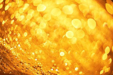 bulanık altın ışıkları 