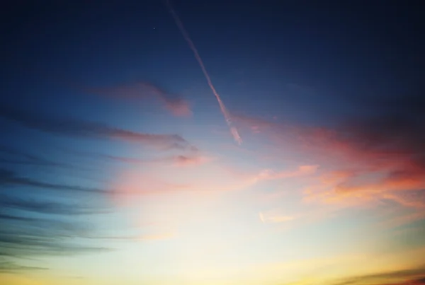 Прекрасне небо після заходу сонця — стокове фото