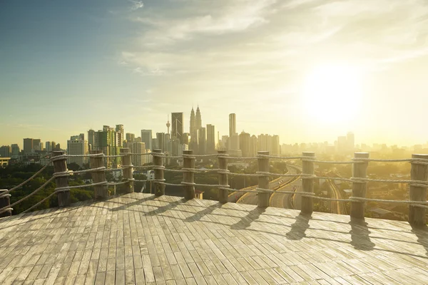 Horizonte Kuala Lumpur com arranha-céus — Fotografia de Stock