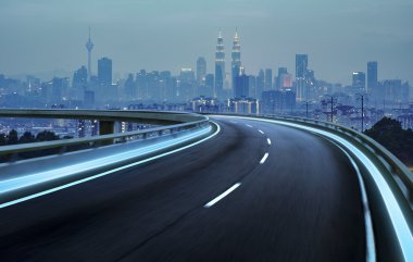 Otoyol gelmek city karşı