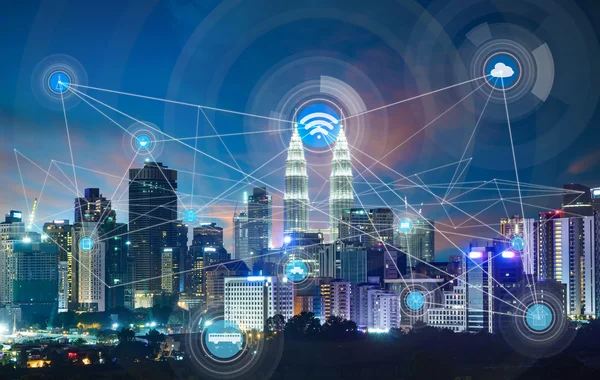Smart city and wireless communication concept — Stock Photo, Image