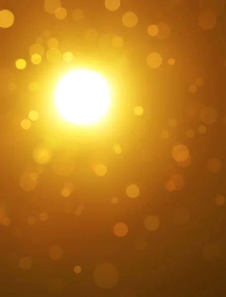 Sol brilhante e manchas de luz solar — Fotografia de Stock