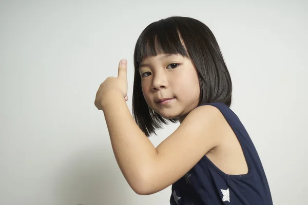 Bonito pouco ásia menina — Fotografia de Stock