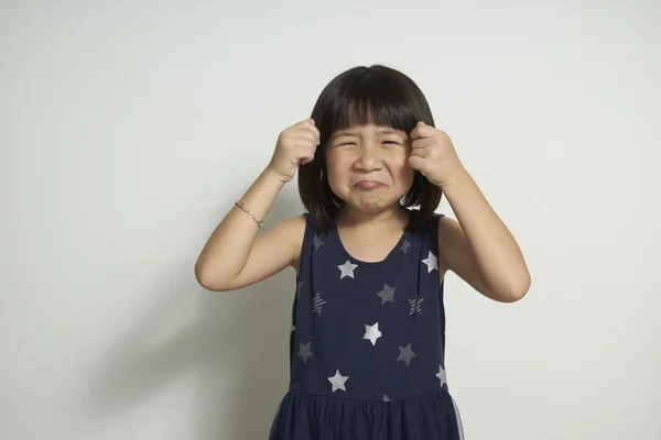 Söt liten asiatisk flicka — Stockfoto