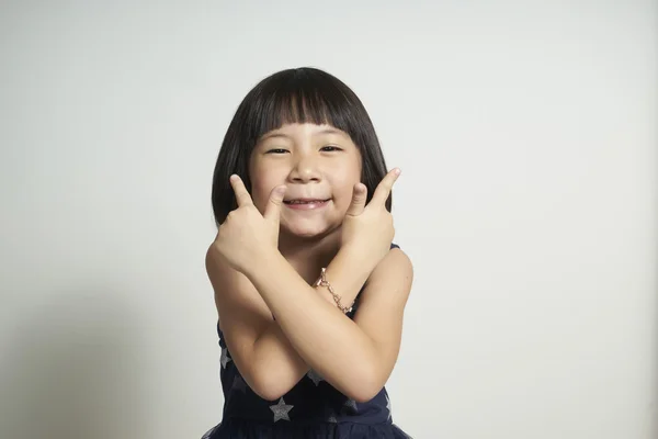 Bonito pouco ásia menina — Fotografia de Stock