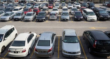 Otoparklar Kuala Lumpur