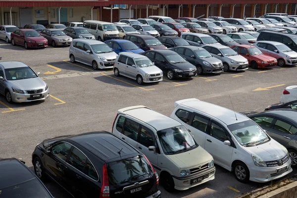 Otoparklar Kuala Lumpur