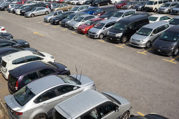 Parkeerplaatsen in Kuala Lumpur — Stockfoto