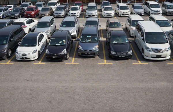 Parkeerplaatsen in Kuala Lumpur — Stockfoto