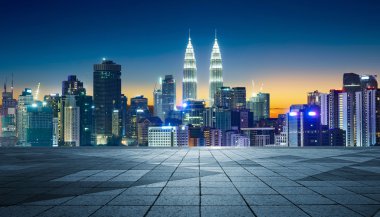 Kuala Lumpur gece ışık