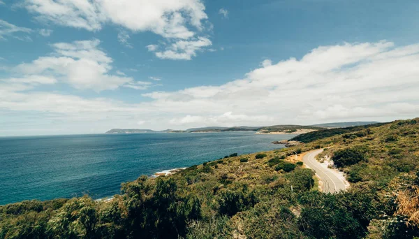 Die malerische Meereslandschaft Albaniens — Stockfoto