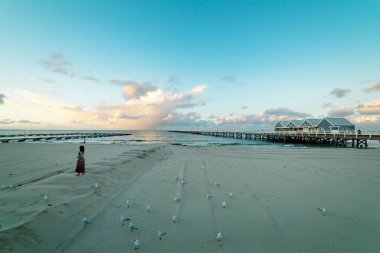 Busselton Jetty kıza