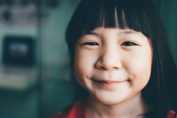 Young cute girl — Stock Photo, Image