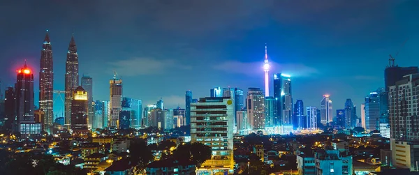 Kuala Lumpur bei Nacht — Stockfoto