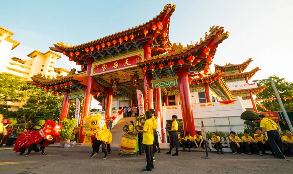 Malaysian Traditional Lion Dance performers — Stock Photo, Image