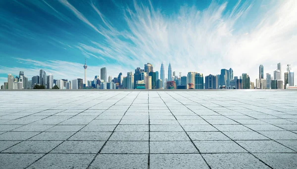 Cityscape with empty floor — Stock Photo, Image