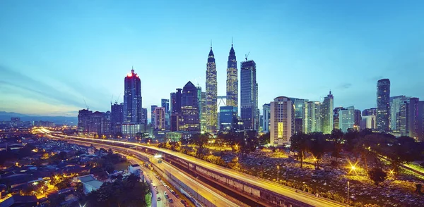 Kuala Lumpur skyline de la ville — Photo