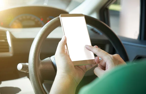 Man driver using smartphone — Stock Photo, Image