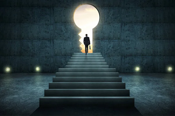 Erfolgsunternehmer klettert auf Treppe — Stockfoto