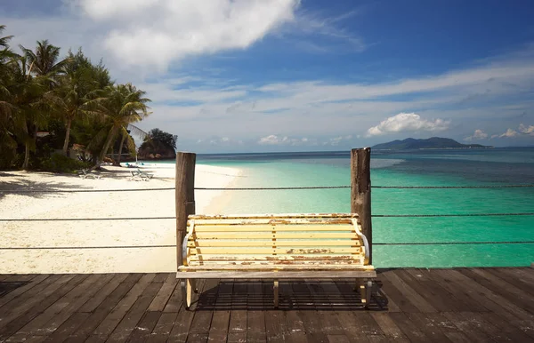 Wood pier  with bench — Stock Photo, Image