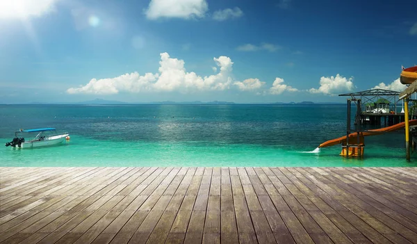 Empty wood jetty floor — Stock Photo, Image