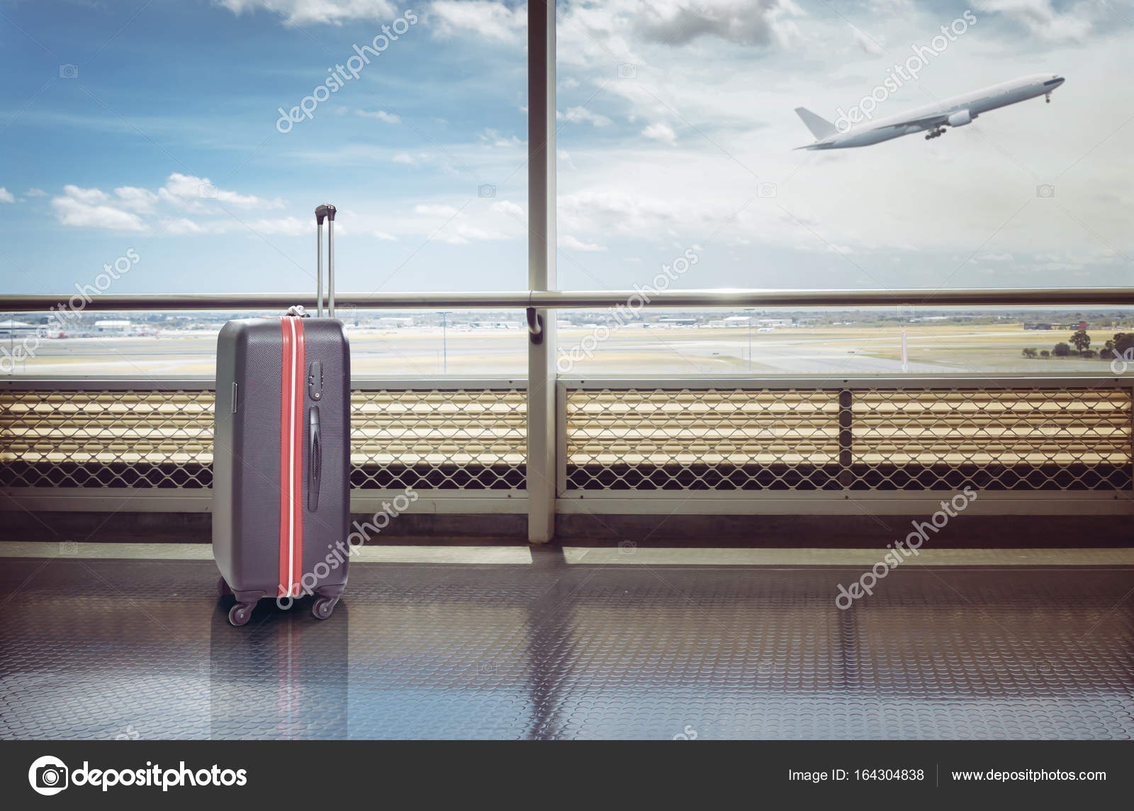 Самолет Чемодан Фото – Telegraph