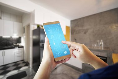 El aydınlatma akıllı telefon ile uyum sağlıyor..