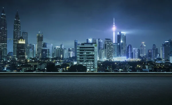 Asfaltowa Droga Boczna Piękną Panoramę Miasta Kuala Lumpur Scena Nocy — Zdjęcie stockowe