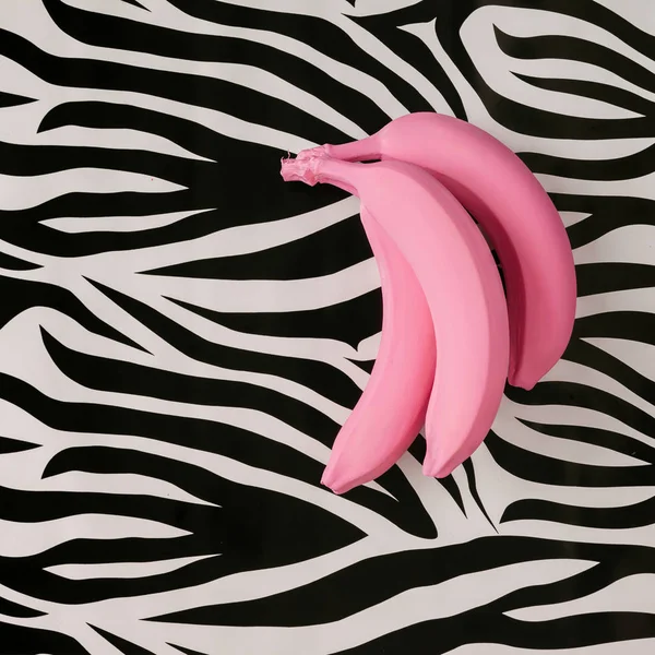 原始的粉红色香蕉 — 图库照片