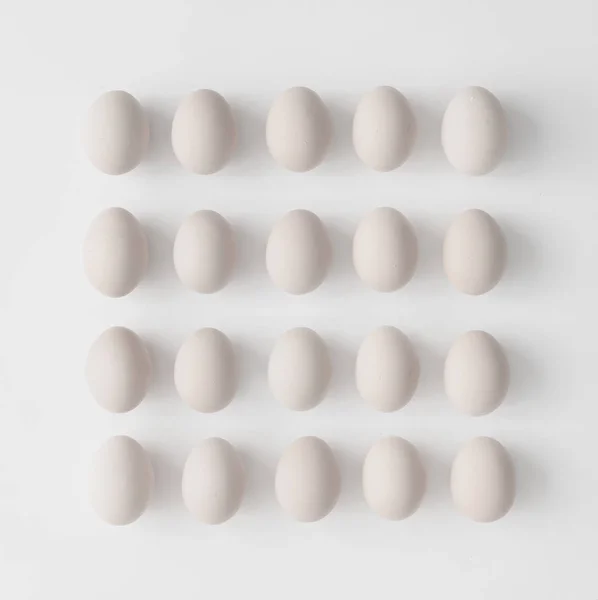 Творческий макет из яиц — стоковое фото