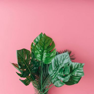 tropikal palmiye yaprakları buket