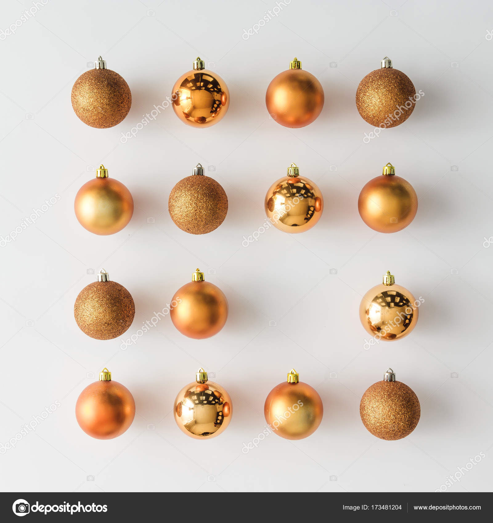 Doré Décoration De Boules De Noël Photographie Zamurovic