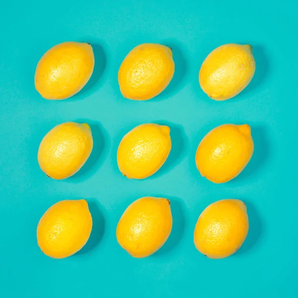Лимонний Візерунок Пастельному Синьому Фоні Мінімальна Концепція Літа Плоский Прошарок — стокове фото