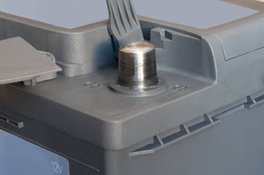 Pil araba için terminal yakın çekim