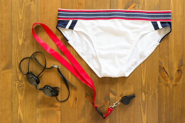 Yüzme masayı, eğitim için ıslık