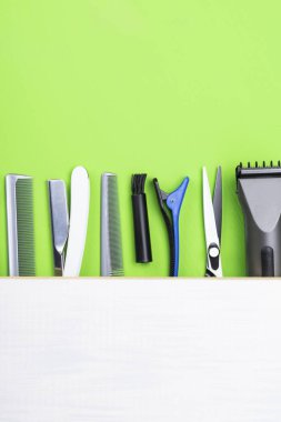erkek Bakımı ve saç kesme için bir dizi