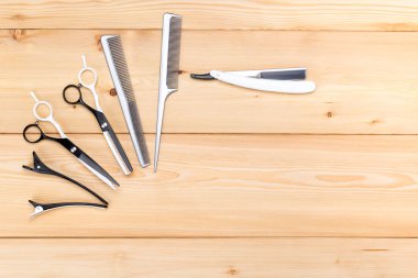 güzel saç, ahşap bir arka plan oluşturmak için Araçlar