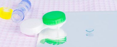 Kontakt lens ayna ve depolama tankları