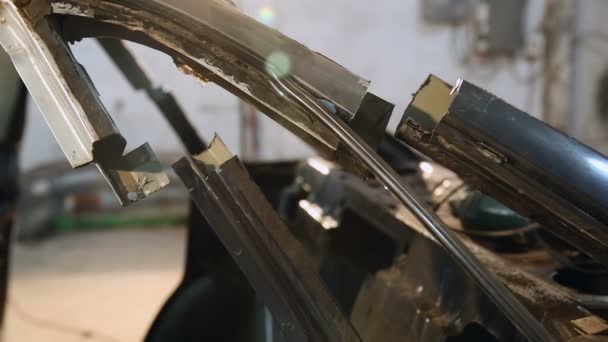 Reparar el coche después del accidente. Reparación corporal — Vídeos de Stock