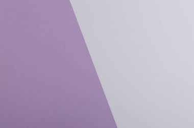 Metin için ultra violet ve gri arka plan ile düz kompozisyon kağıt