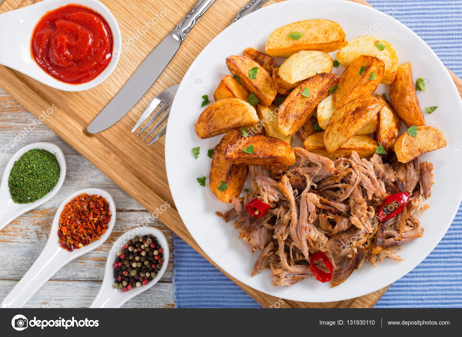 Pulled slowcooked delicious meat roasted in oven — Stock Photo