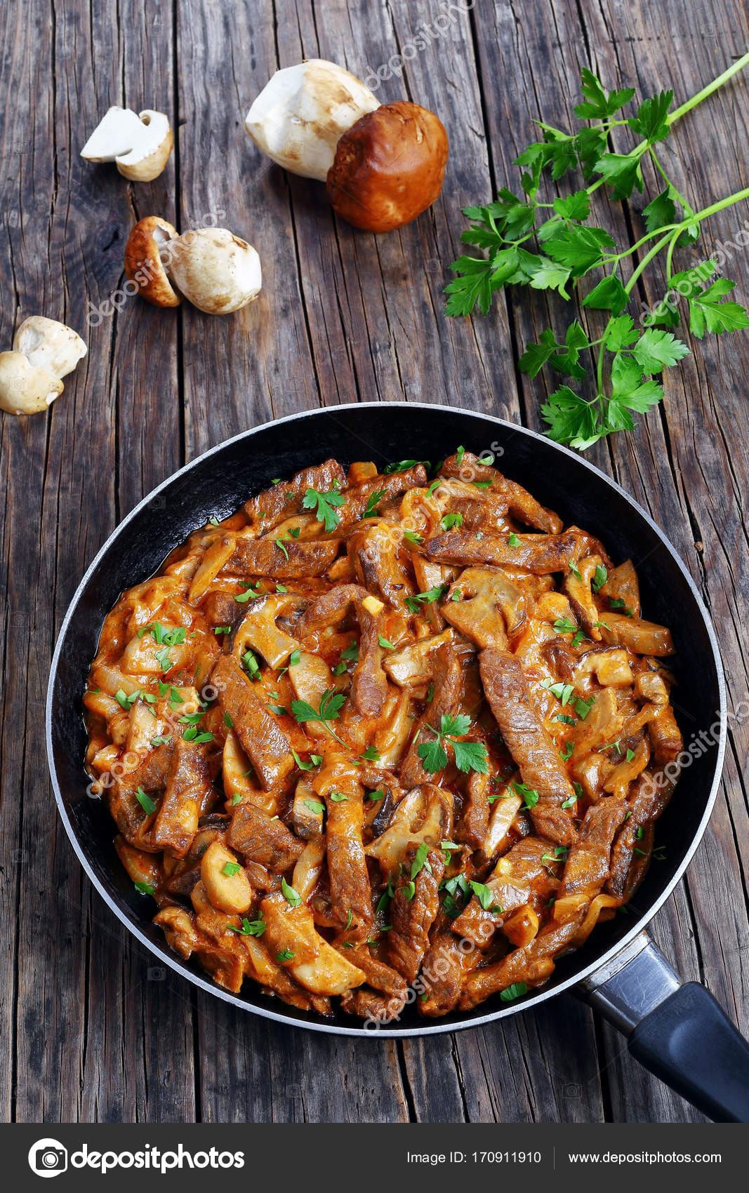 Carne En Salsa Strogonoff Carne En Salsa Strogonoff