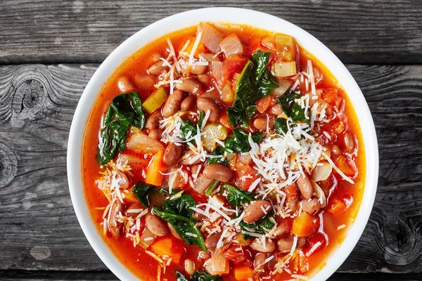 Close-up de sopa de borlotti italiano em uma tigela — Fotografia de Stock