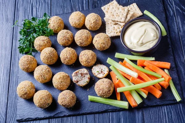 Boules de fromage au fromage à la crème, vue de dessus — Photo