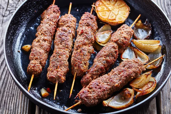 Traditional middle east kefta or kofta kebab — Stock Photo, Image