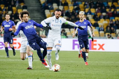 Kiev, Ukrayna - 15 Mart 2018: Felipe Anderson Ss Lazio Nsk Olimpiyskyi stadiu Fc Dinamo Kiev Ss Lazio karşı Uefa Avrupa Ligi yuvarlak oyun sırasında