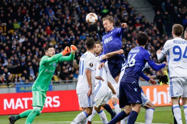 Kiev, Ukrayna - 15 Mart 2018: Lucas Leiva Ss Lazio Fc Dinamo Kiev Ss Lazio Nsk Olimpiyskyi Stadyumu'nda karşı Uefa Avrupa Ligi yuvarlak oyun sırasında
